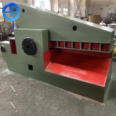 Электрический металлолом аллигатора ножниц вырезывания металлолома режет удобное движение